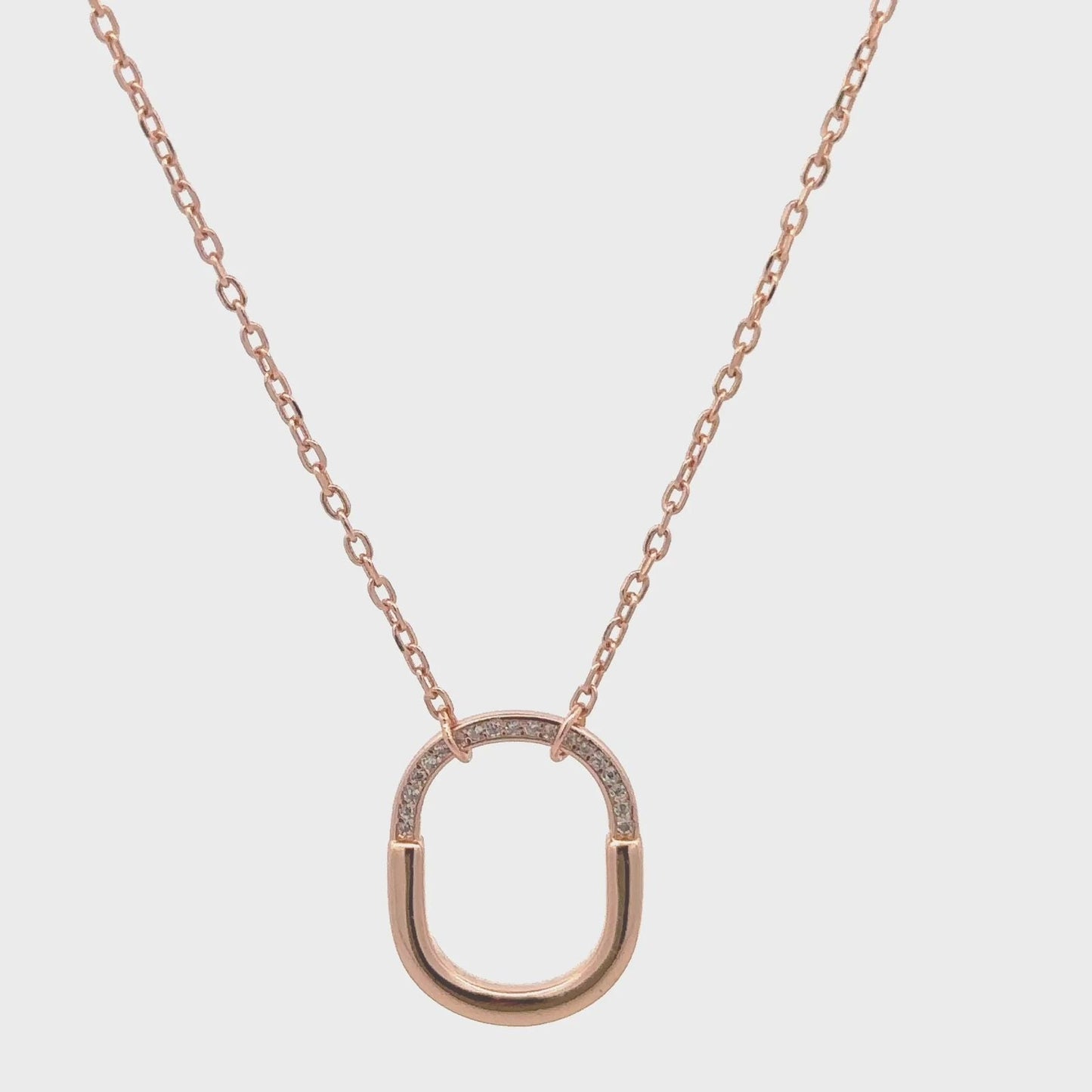 Evara’s Luxe Loop Pendant