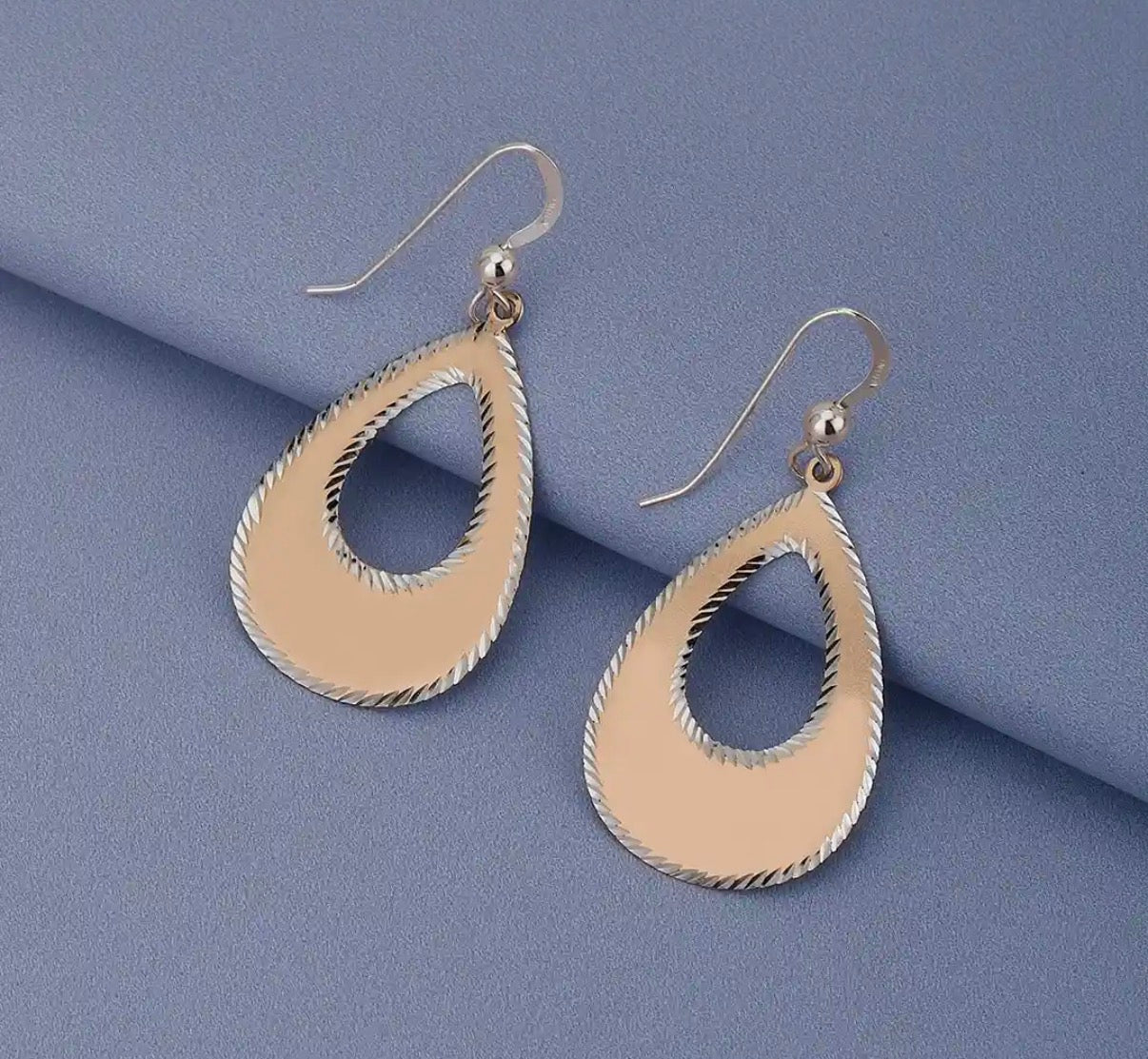 EVARA's Teardrop Aura Earrings