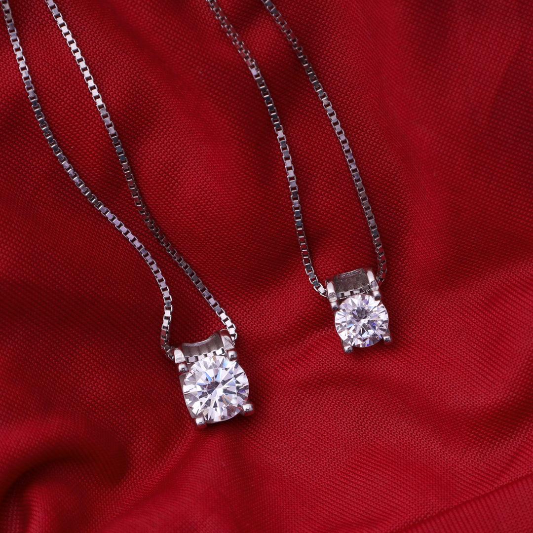 Solitaire Aura Pendant Chain