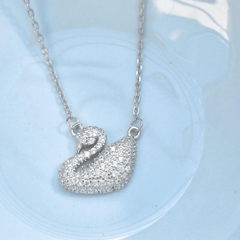 CRYSTAL SWAN PENDANT CHAIN