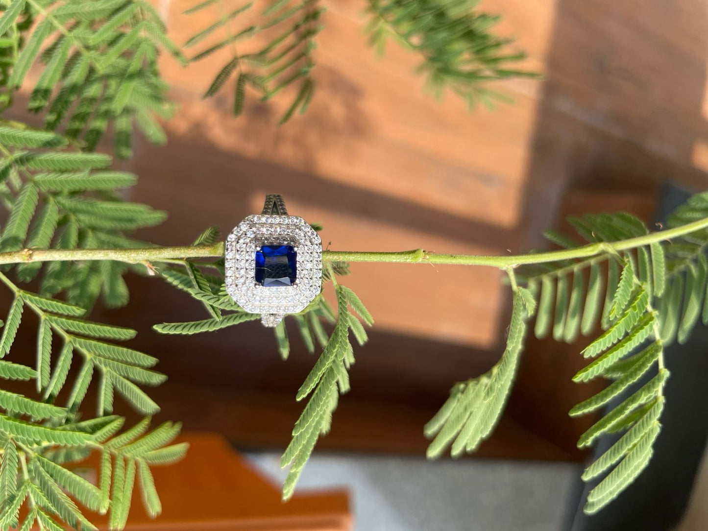Bold Sapphire Brilliance – 925 Silver Statement Ring