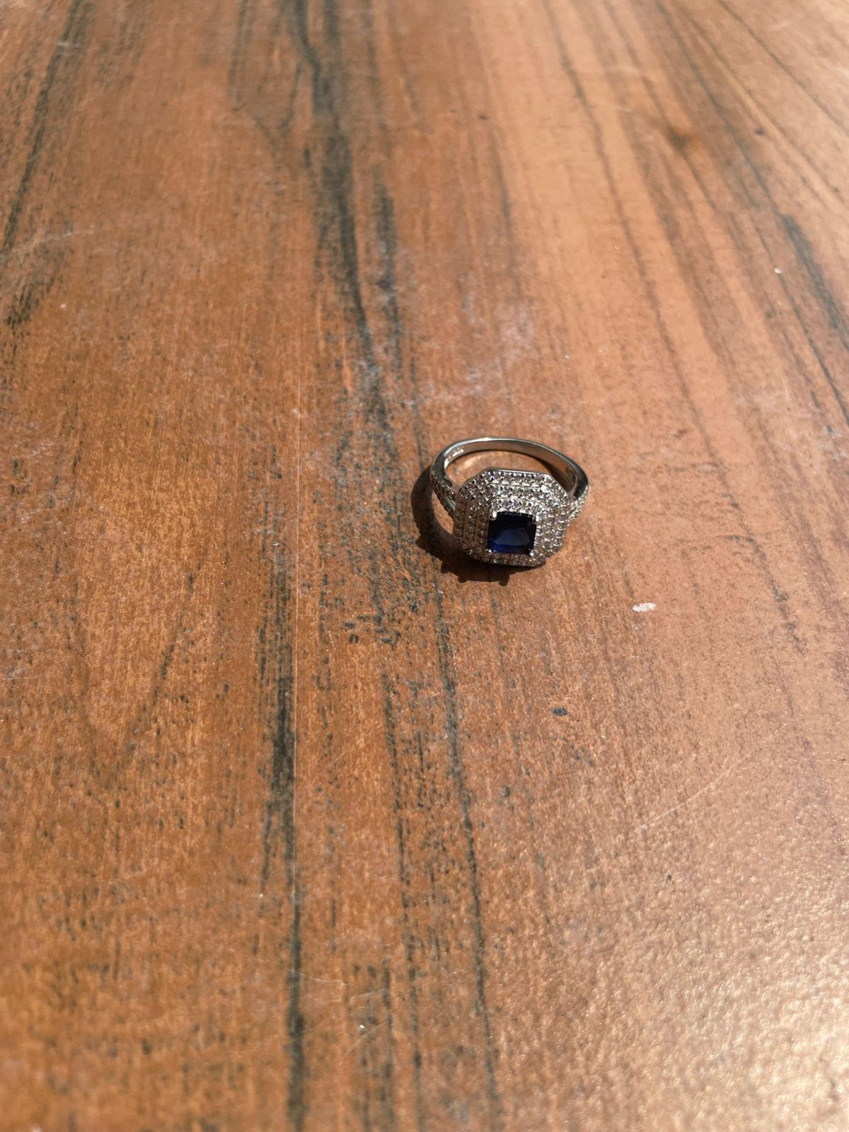 Bold Sapphire Brilliance – 925 Silver Statement Ring
